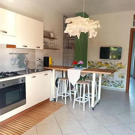 Sunhouse Laureana Apartment Matonti
